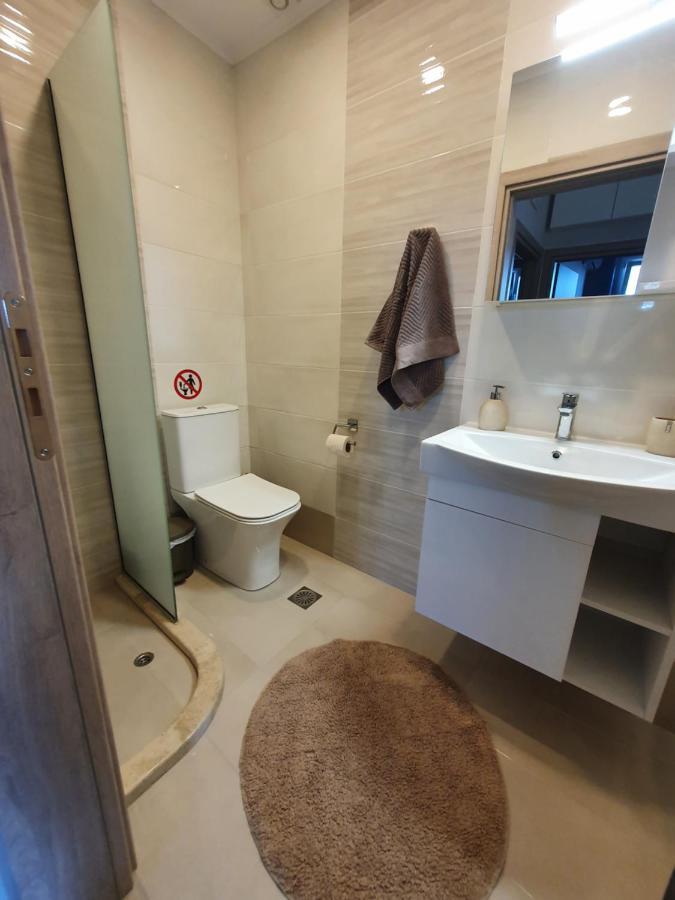 Villa Sheila With Private Pool Rúmeli Kültér fotó